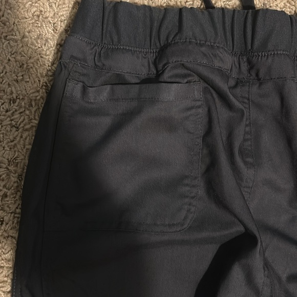 Cherokee Grey Scrub Pants 👩‍⚕️🩺 - Picture 5 of 9